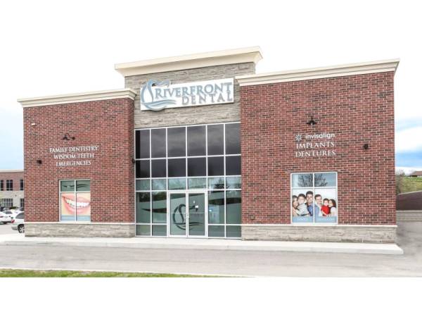 Custom-Fit Dentures in Cambridge, ON – Comfort & Function Restored