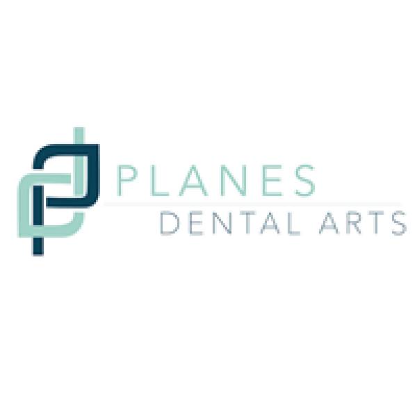 planes dental arts tradition logo
