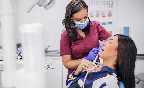 Dental crowns Gympie Calton Hill Dental